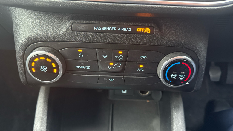 Ford Focus 1.0 EcoBoost 125 Active 5dr Petrol Hatchback